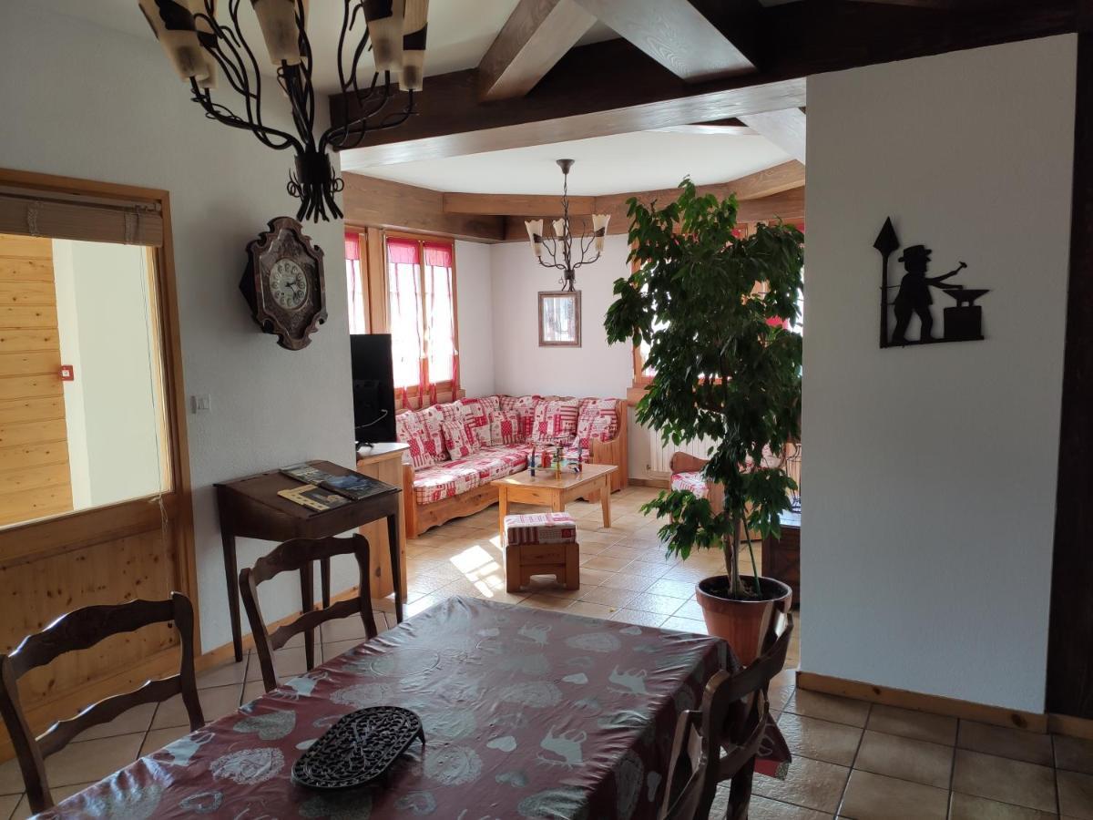La Source Du Pre Masset Apartment Metabief Luaran gambar